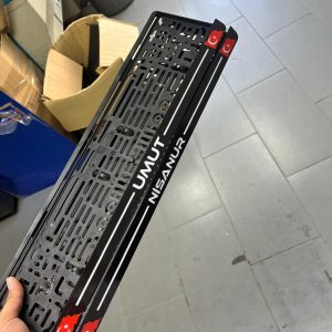 Türk Bayraklı Plakalık